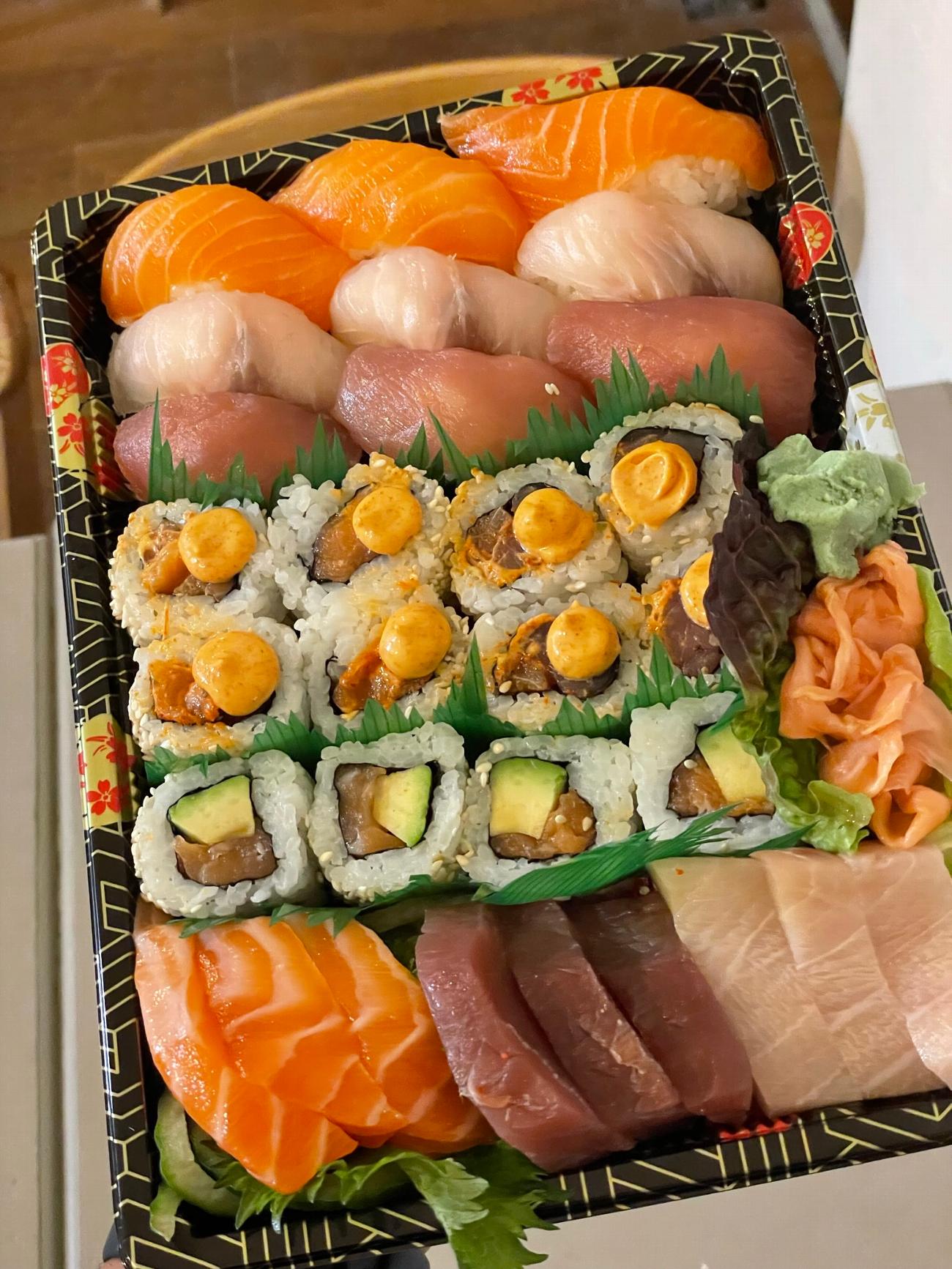 Japanese Restaurant in Sydenham | Hibagon Sushi & Grill gallery image 12